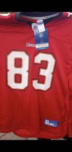 Autographed Jurvevious Tampa Bay Buccaneers