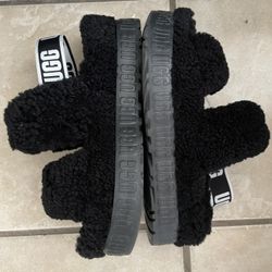 Ugg fluff sandals, excellent condition, size #7
