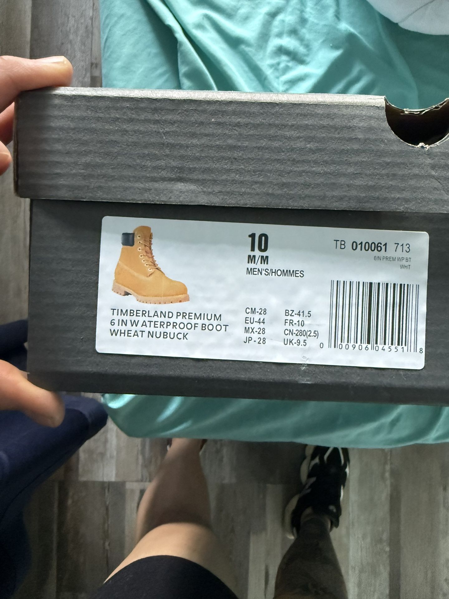 Men Timberlands size 10