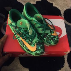 KD NIKE  KD MSIZE US 6 1/2 Youth Green camo and orange