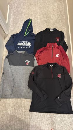 Men’s WSU And Seahawk Clothes Size Large