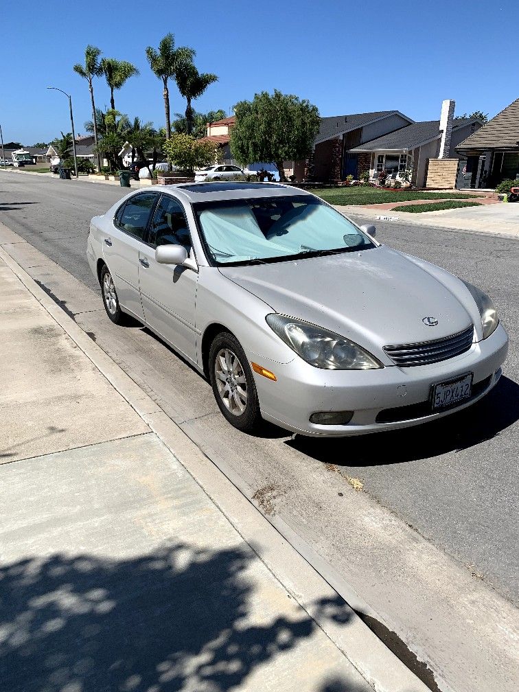 2002 Lexus ES 300