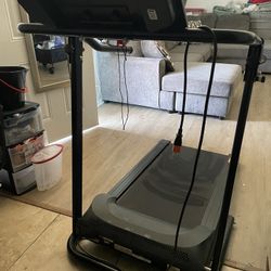 Progear Treadmill Model 3060