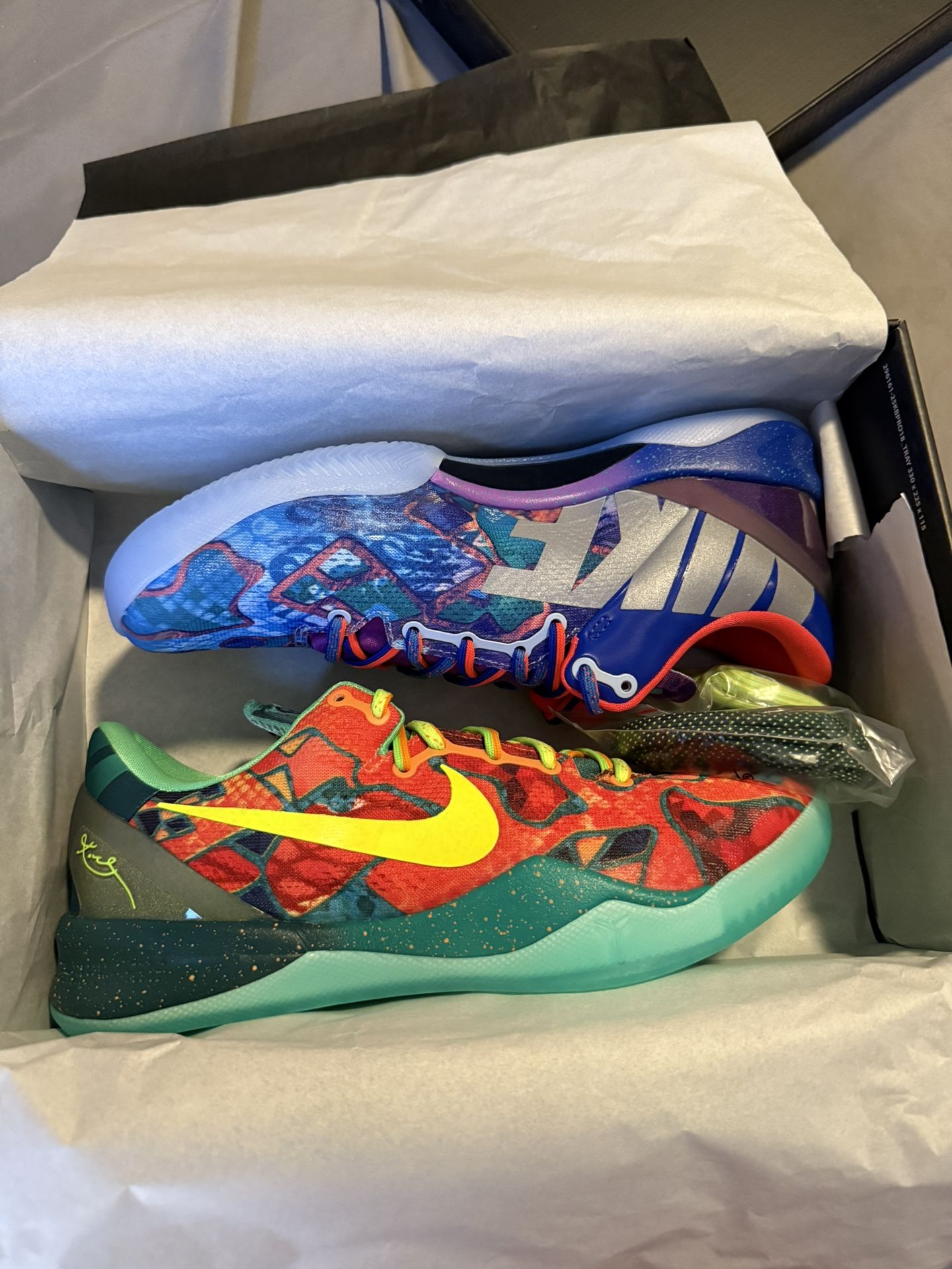 Nike What The Kobe 8 Size 9