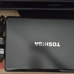 Laptop Toshiba / OPEN TO TRADE