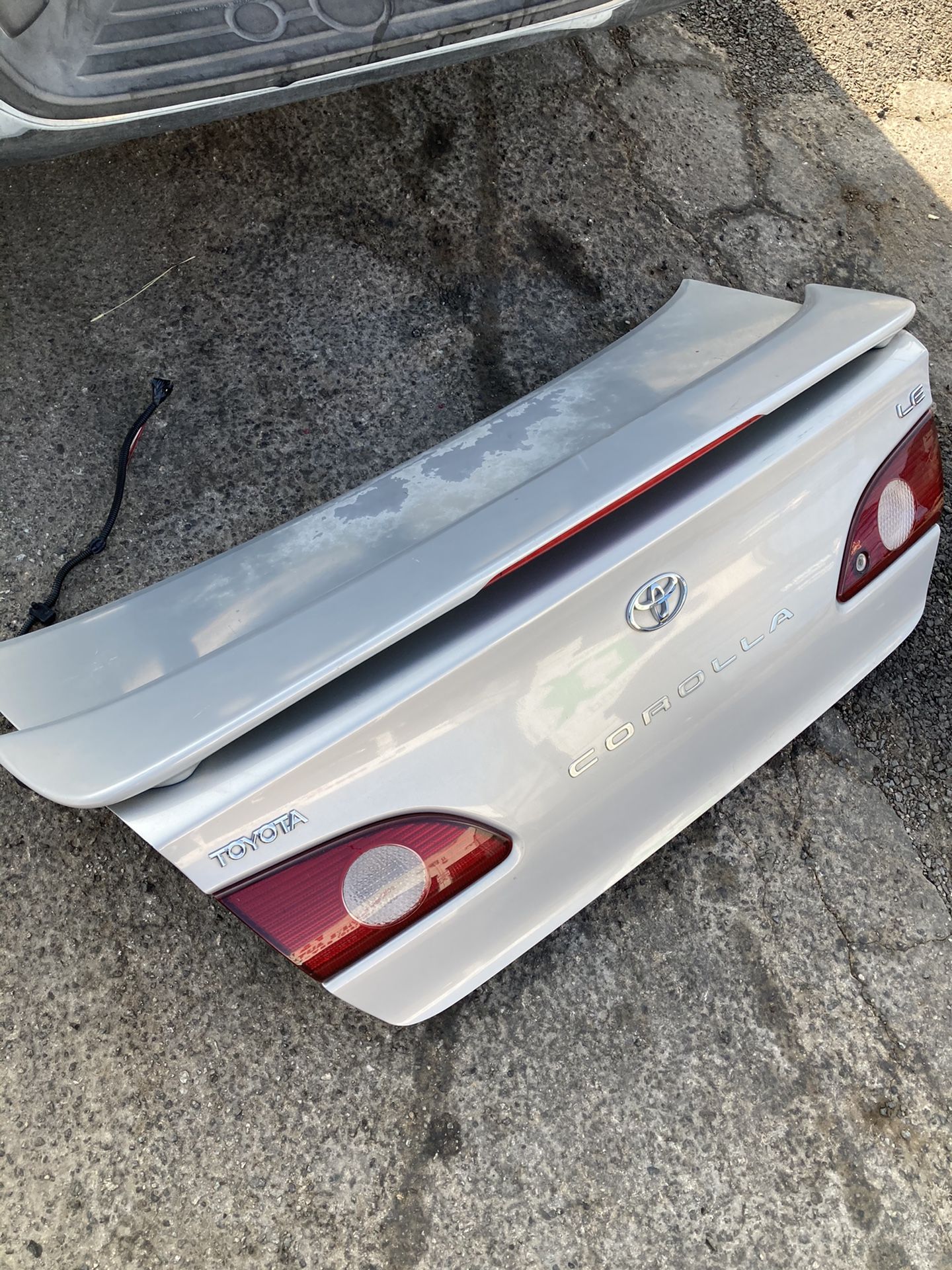Toyota Corolla trunk 1998 to 2002