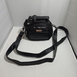 Kenneth Cole Reaction Camera Equipment Bag # 554665 (DF)