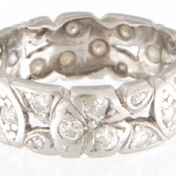 Women Wedding Band.950 Platinum 