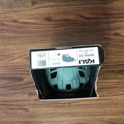 Mountain bike helmet