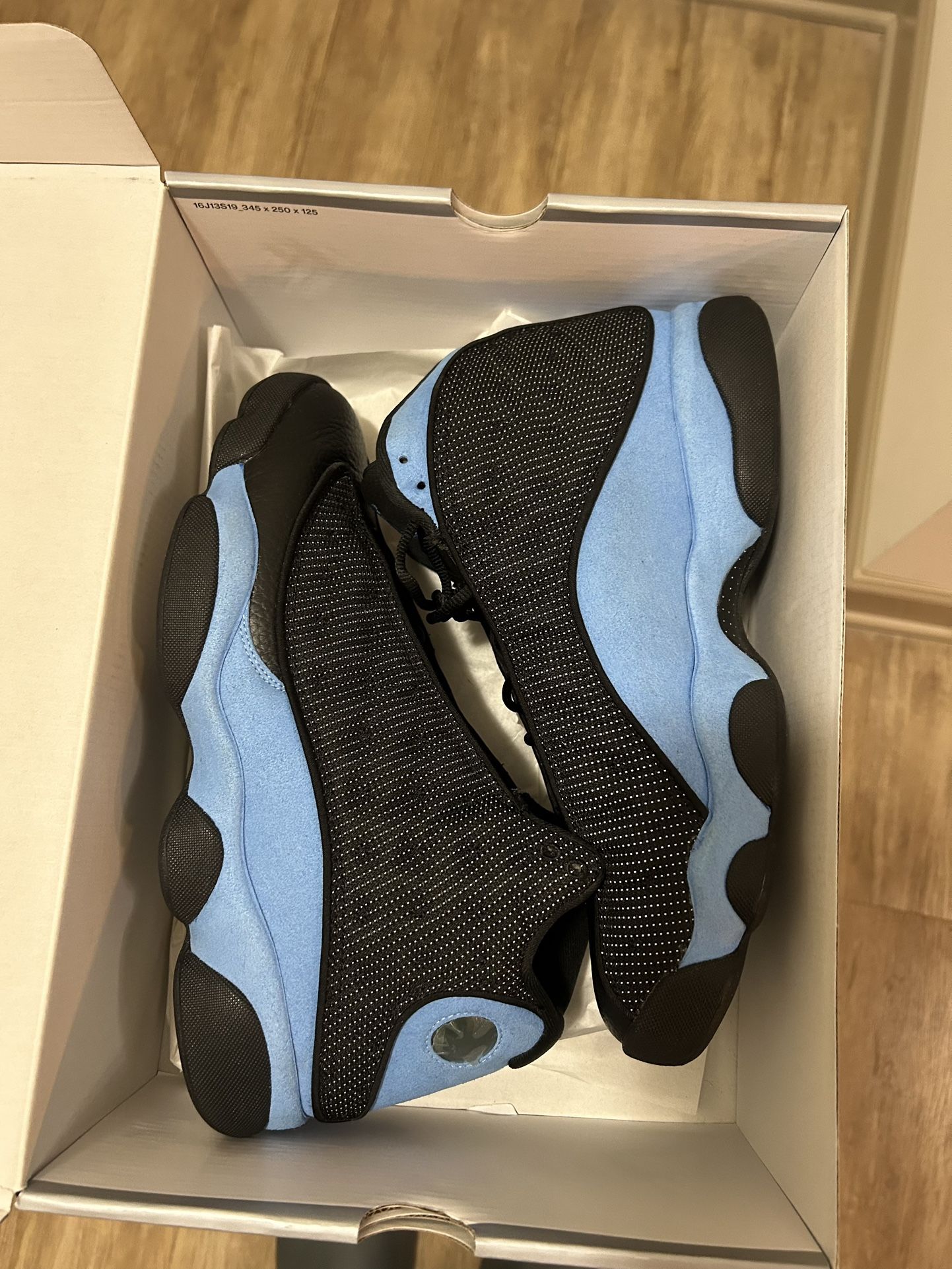 Jordan 13 University Blue