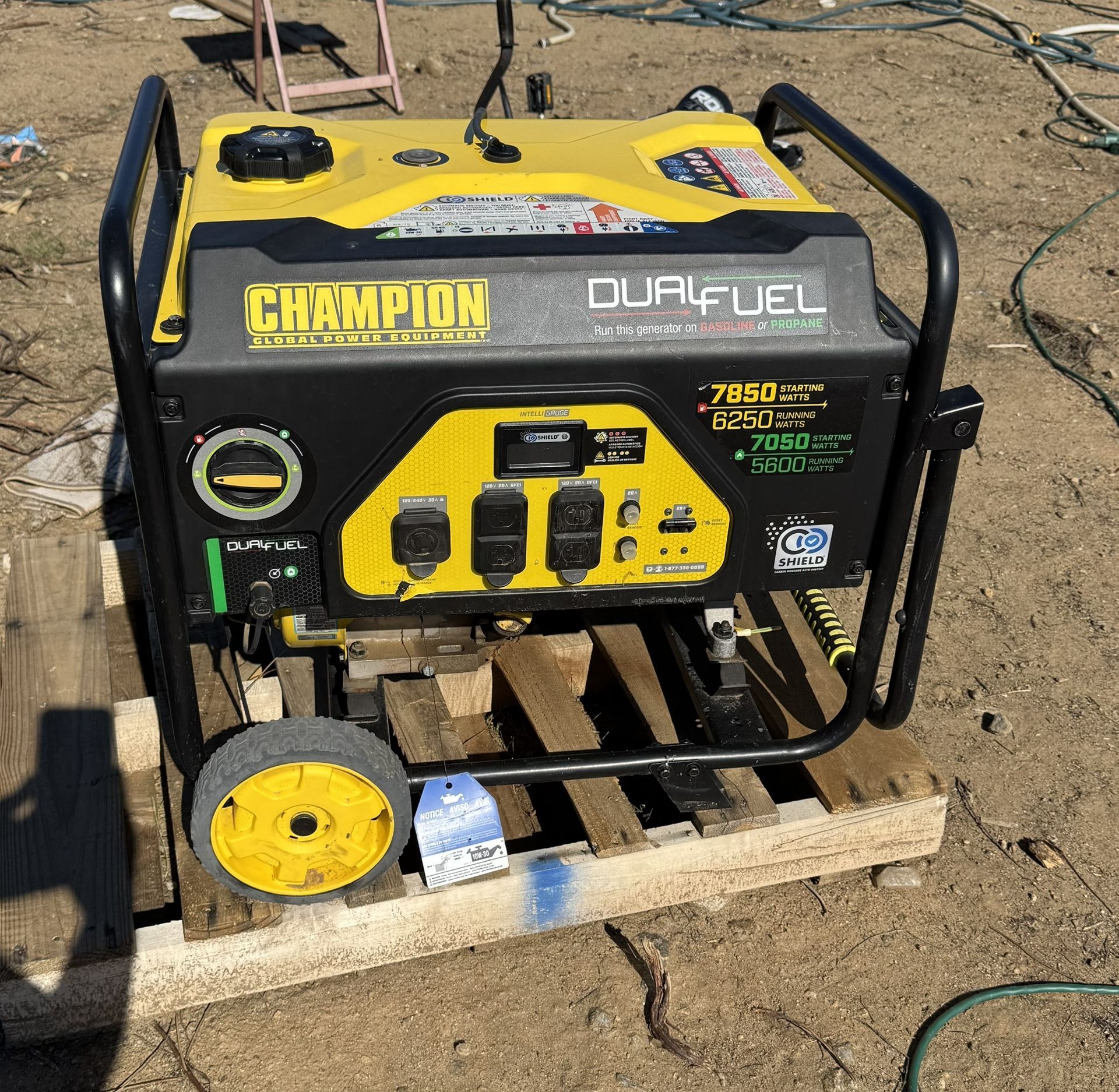 Champion Dual Fuel 7850 Generator
