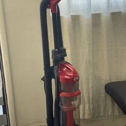 Dirt Devil Easy Lite Cyclonic Vacuum Cleaner