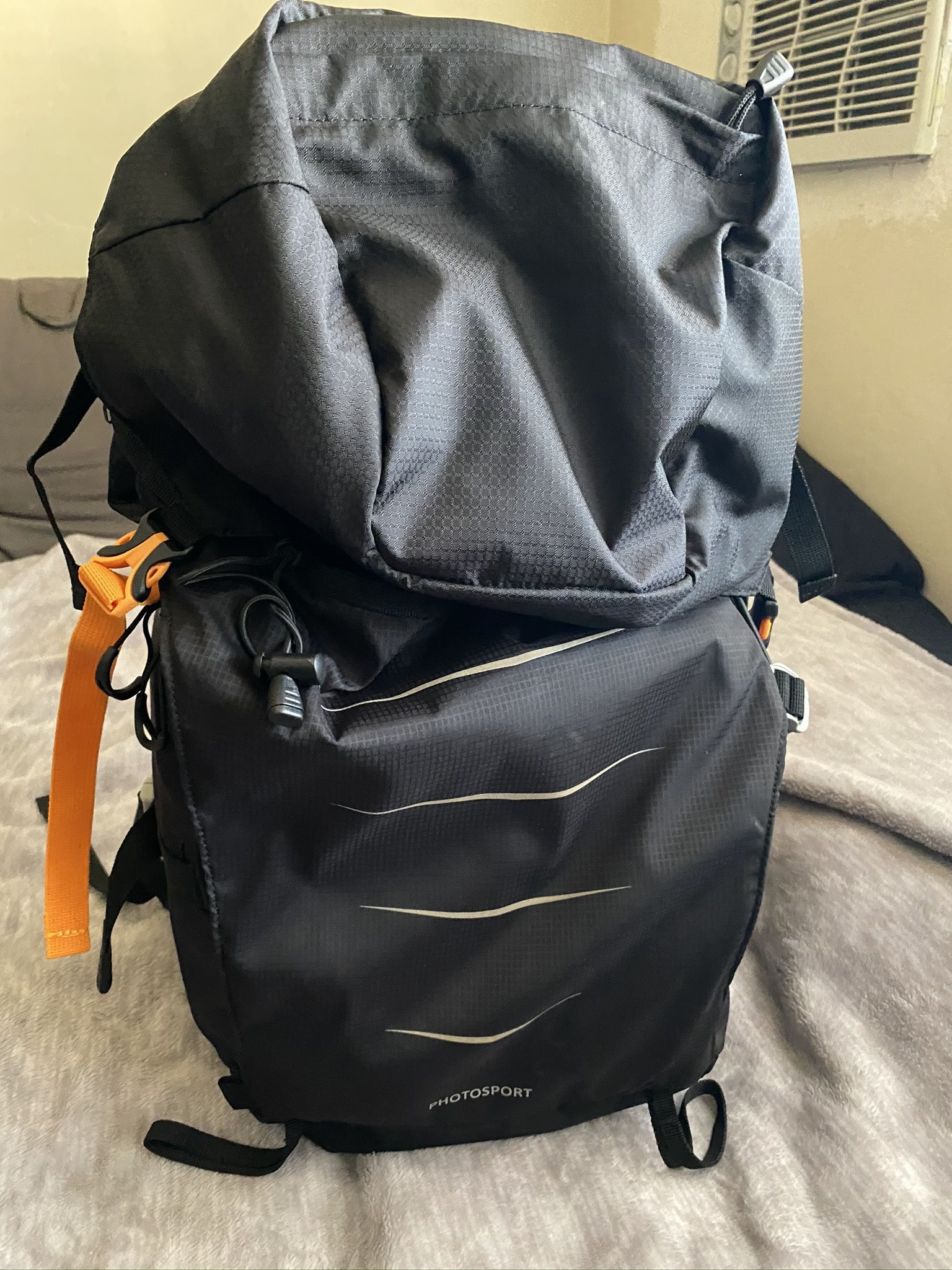 Lowe Pro, Photosport BP 300 AWII