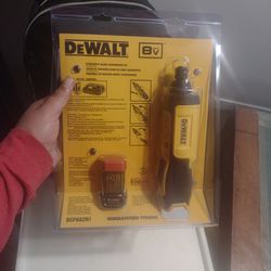 DeWalt 8v Screw Driver 
