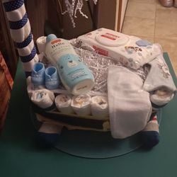 Bath Tub Diaper Cake, Unique Gift For A BabyShower