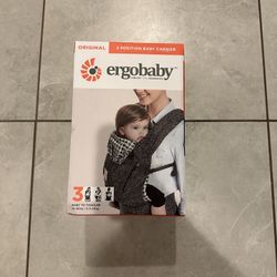 Ergo Baby Carrier With Infant Insert