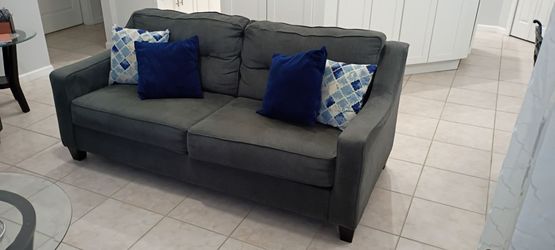 Great Condition Love Seat and Sofa