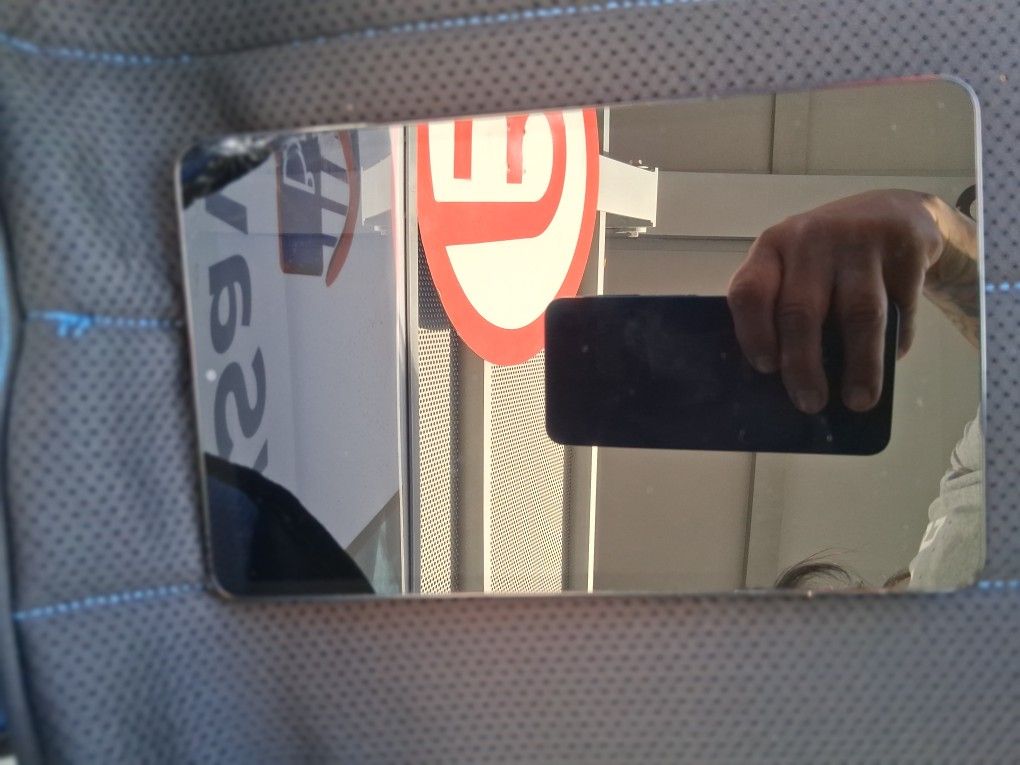Samsung Galaxy A (8.4 2020) Tablet