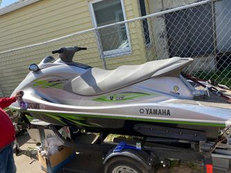 Yamaha jet ski, V1 sport, paperwork in hand, brand new only used a couple times.