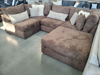 Brand New Modular Sectional - Limited Stock!