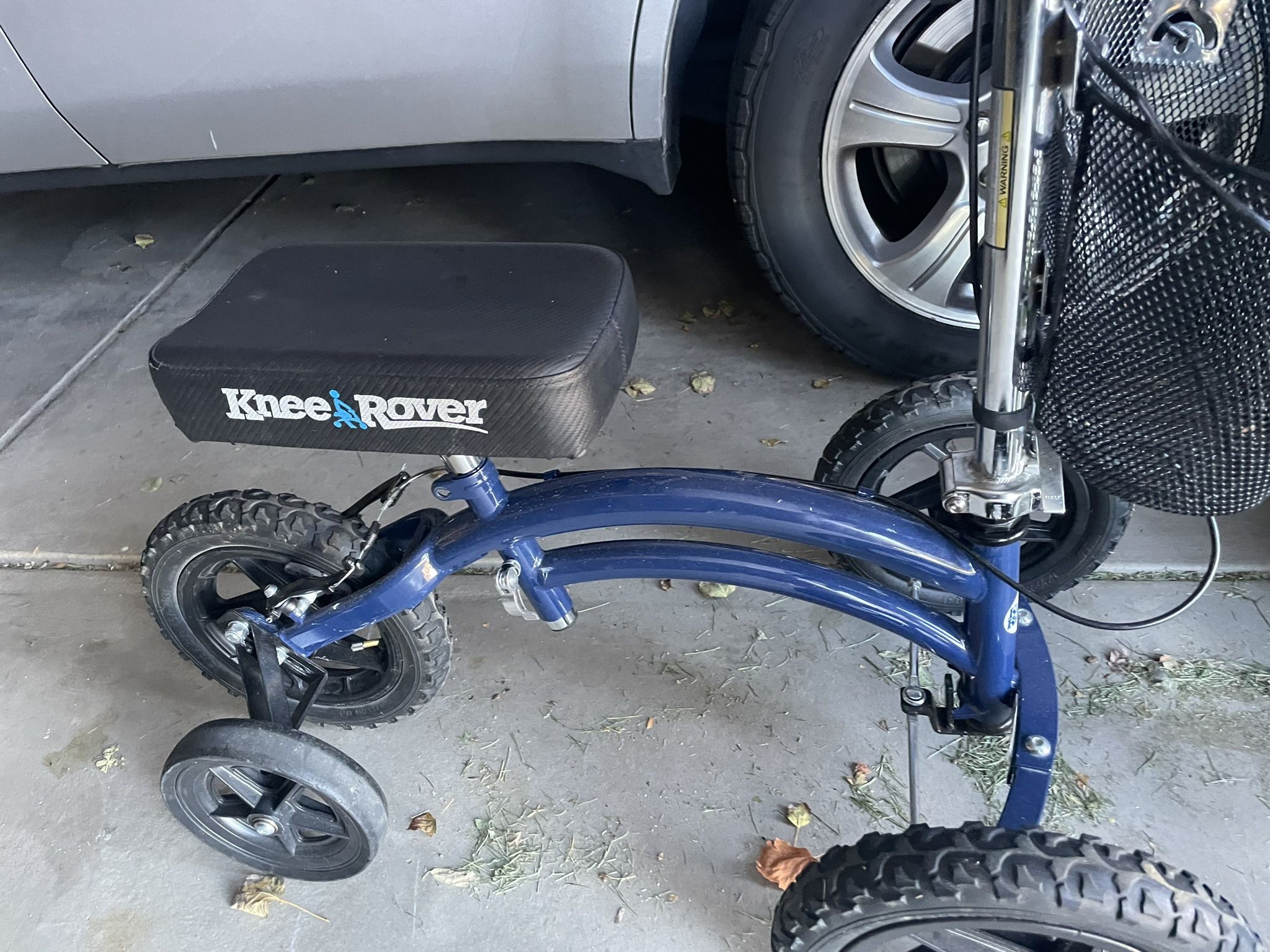 Knee Scooter / Rover