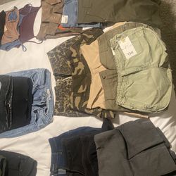 100+ new and used clothes, sandals, jewelry, electronic bundle