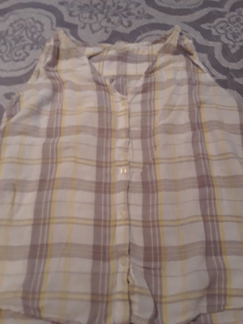 Old Navy shirt