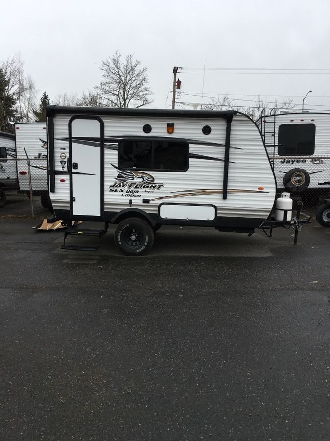 2017 Jayco Jay Flight SLX 145RB Baja edition