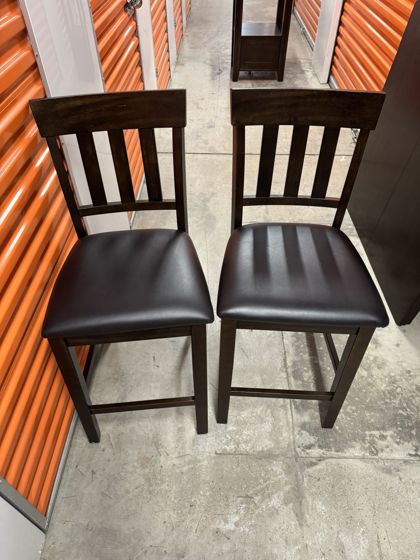 Table And Chairs For Sale