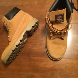 Timberlands size 3