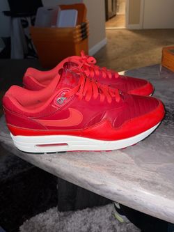 Men’s Nike Air Max 1 crimson Red size 10