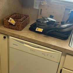 Pots and pans 