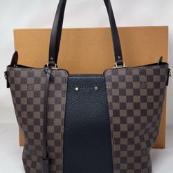 LOUIS VUITTON SHOULDER BAG
