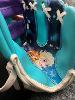 Frozen Softball glove little kid