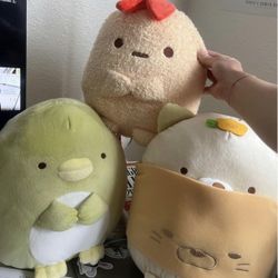 Sumikko Gurashi plushies