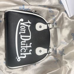 Von Dutch Mini Black Bowling bag