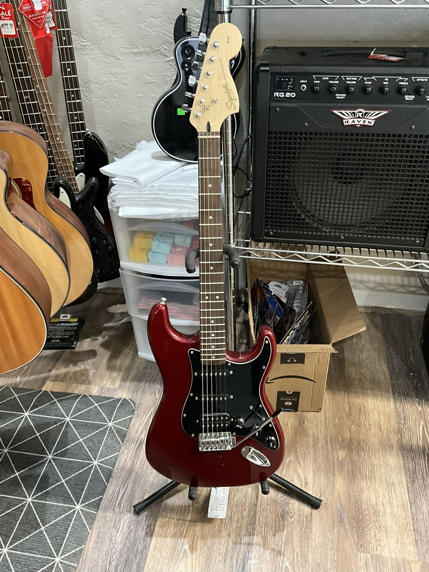 Fender squire Stratocaster Indonesia
