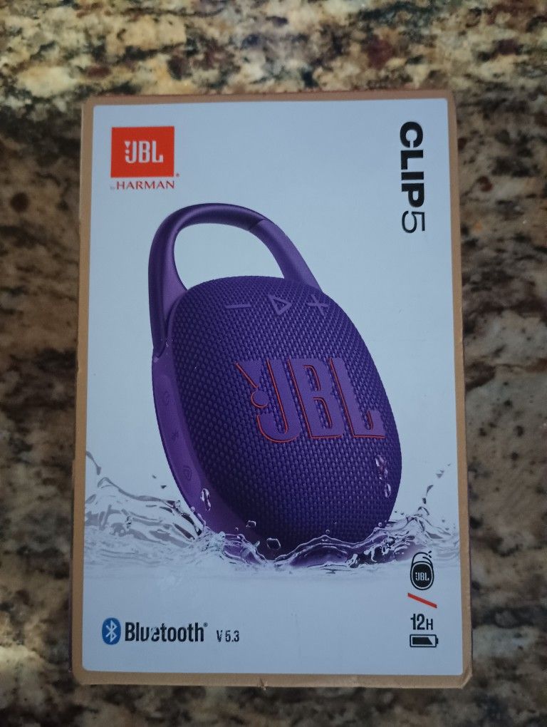JBL Clip 5