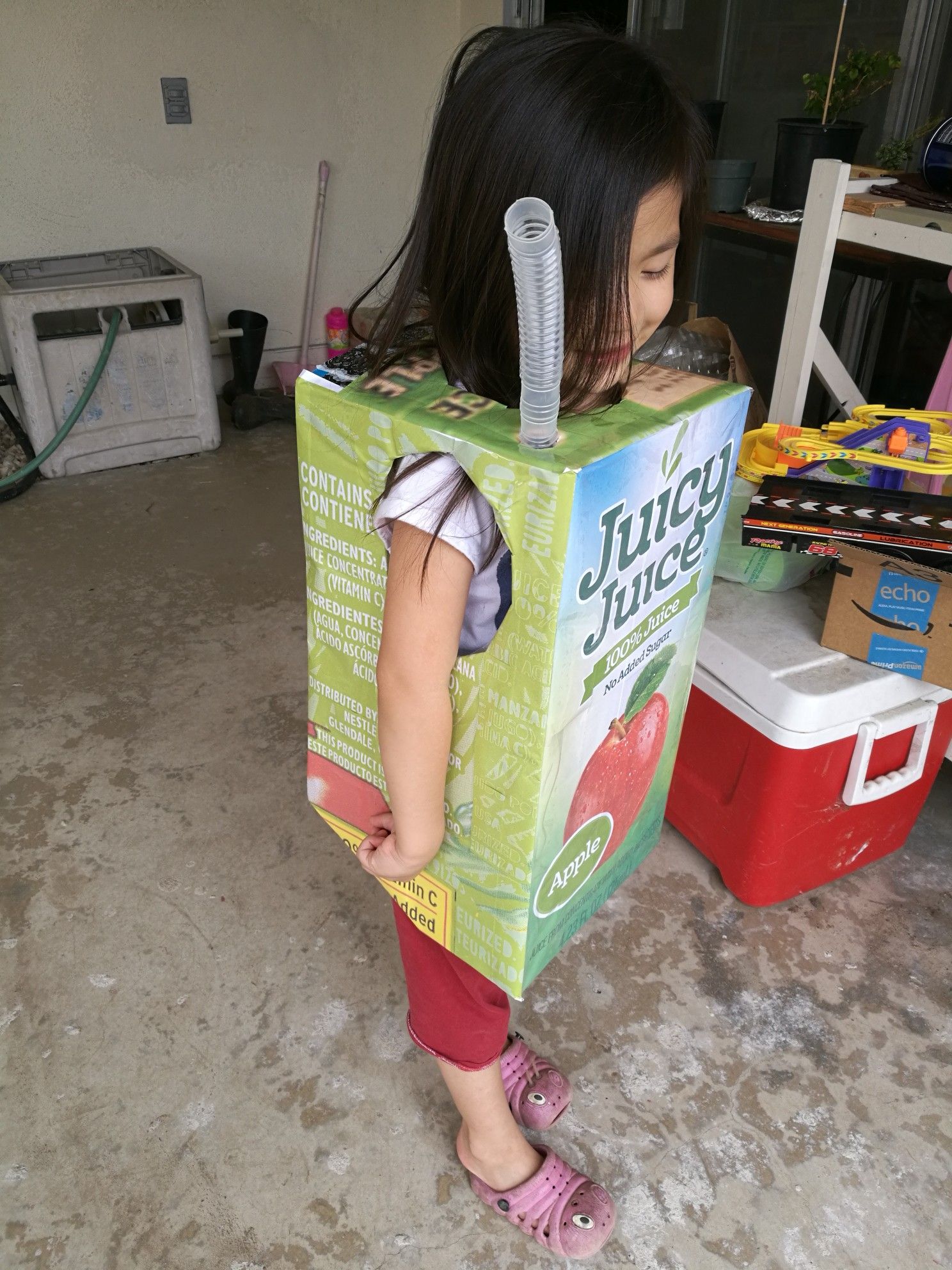 Juice box costume sz 2-5yo Halloween