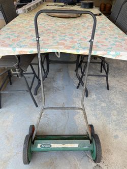 Scott’s  Push lawnmower