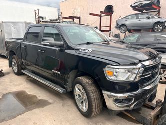 2022 ram 1500 low miles small hit easy fix