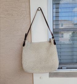 LADIES "LIZ CLAIBORNE" CROCHET SHOULDDR BAG