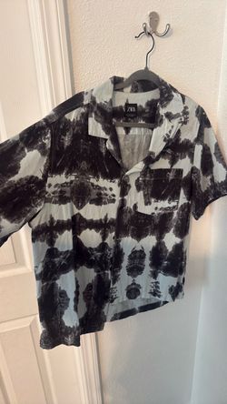 zara button up shirt size medium