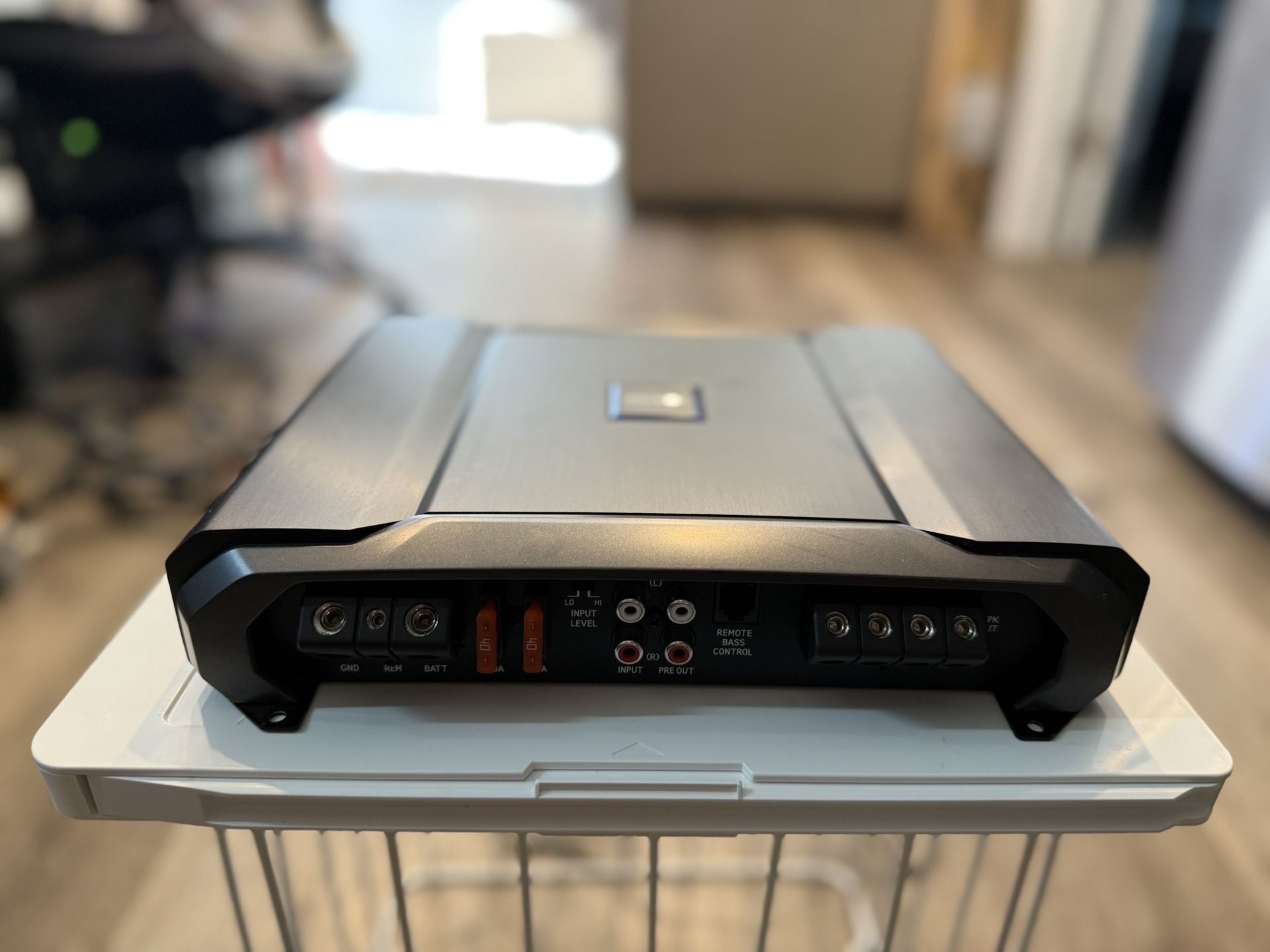 🔊 Alpine R-A75M Mono Amplifier – 750W RMS @ 2Ω