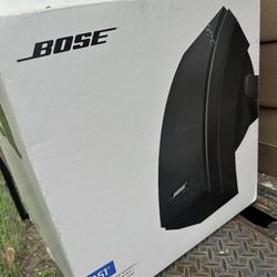 Bose 251 speakers - set of 4