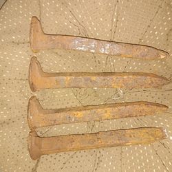 RAILROAD SPIKES