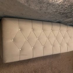 GREY STORAGE OTTOMAN