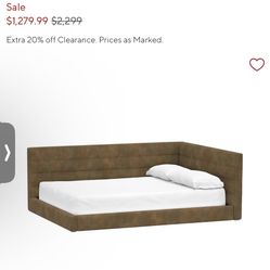 Pottery Barn Queen Bed Frame 