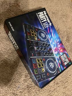 Numark Party Mix DJ Controller
