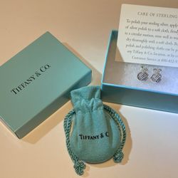 New Tiffany Silver Knot Earrings - $358 @ Tiffany’s!